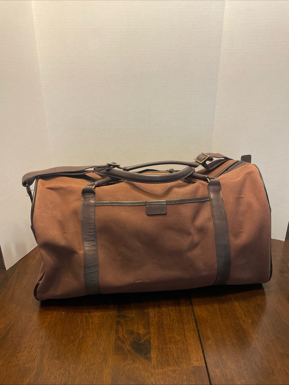 Vintage Canvas And Leather Hartmann Duffle Bag Plaid Lined Interior Approx. 22”